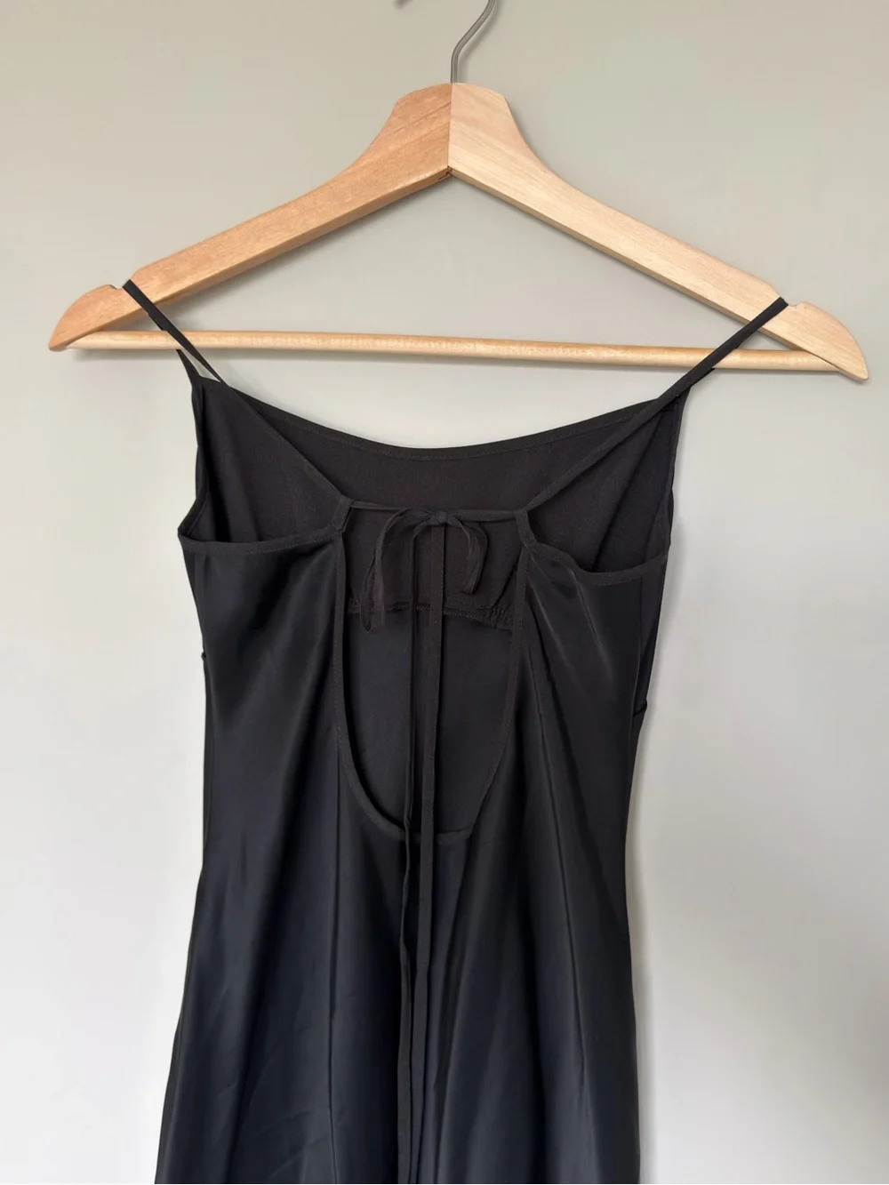Aritzia Black satin slip midi dress size S open back tie detail - Picture 8 of 8